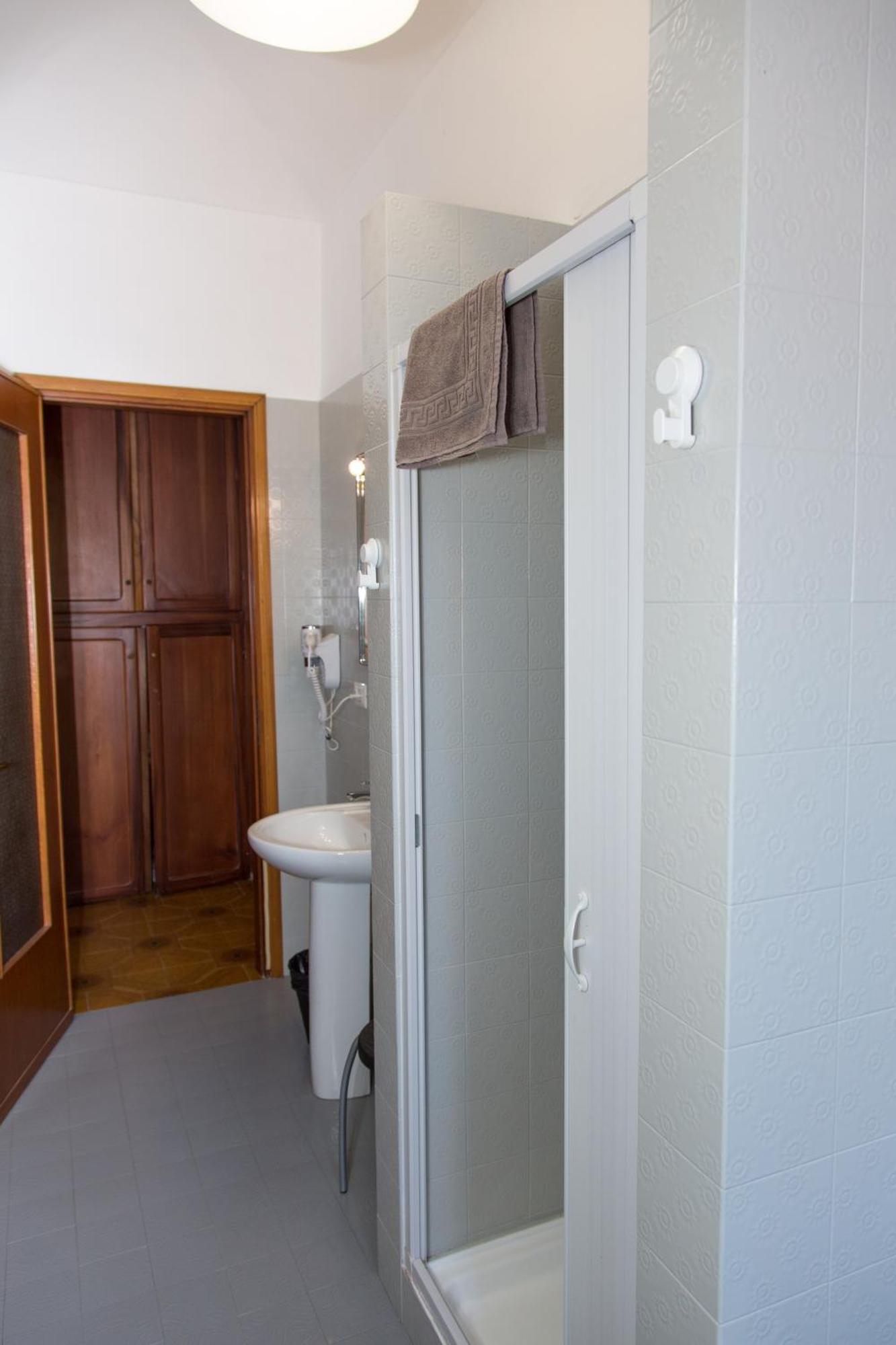 Guest House Turin Metro Young Zewnętrze zdjęcie